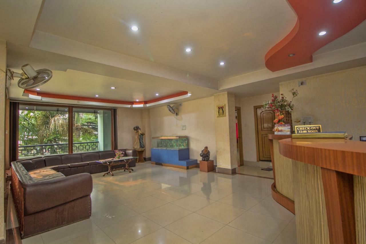 Hotel Nandanik Palace Fālākāta Extérieur photo