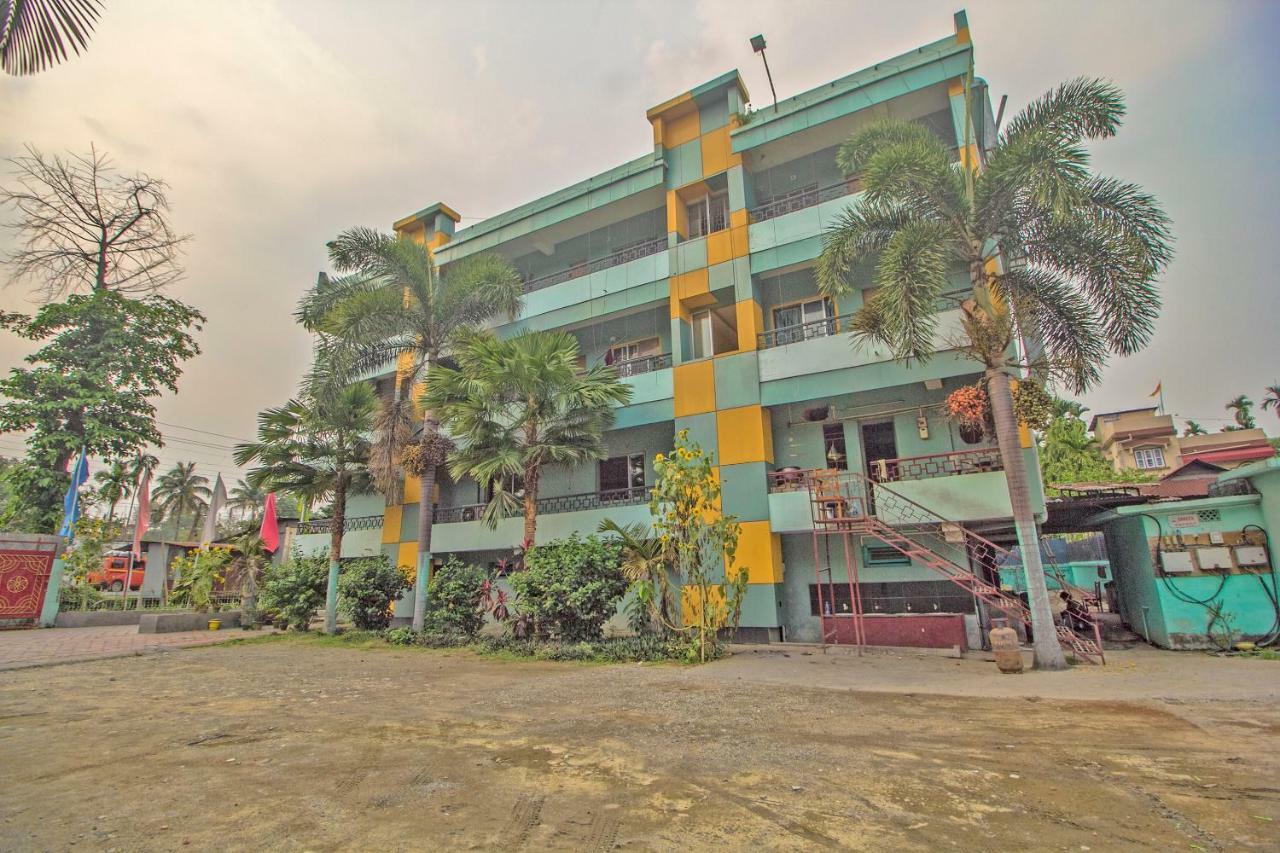 Hotel Nandanik Palace Fālākāta Extérieur photo